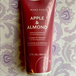 Mark Kay Apple & Almond shower gel